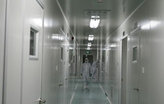 藥廠GMP車間空氣過濾器 保障無塵室與潔凈室環境的關鍵